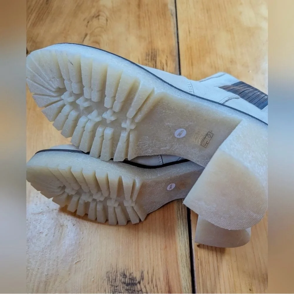 Free People James Cream Heeled Boots - Picture 4 of 11